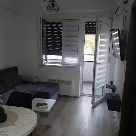 Ana 2 Apartment Trnava (Jagodina)